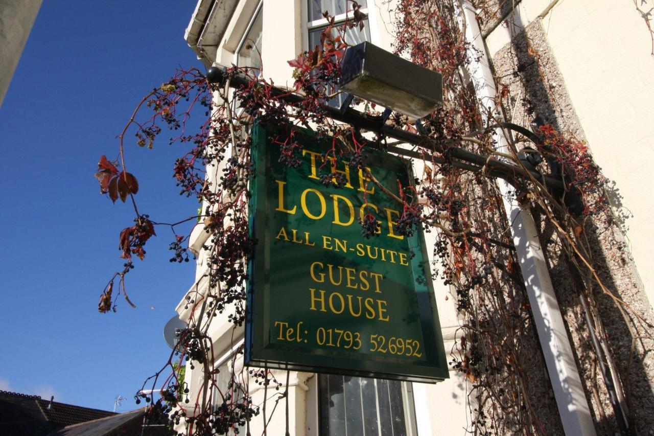 The Lodge 스윈던 외부 사진